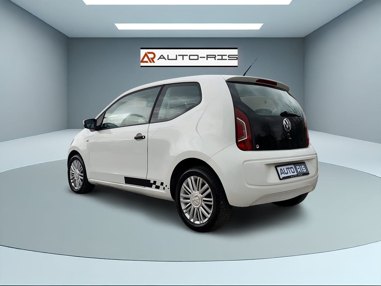 2012 Volkswagen up! — fotografija 3