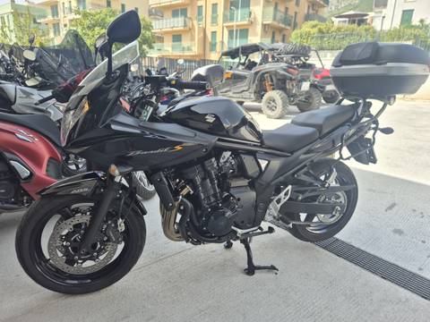 2010 Suzuki GSF650SA Bandit — sličica 6