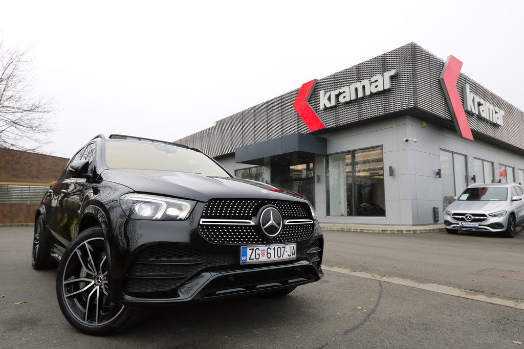 2020 Mercedes-Benz GLE AMG Line — fotografija 20
