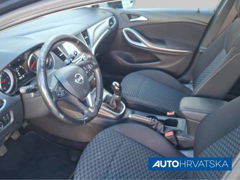 2019 Opel Astra — sličica 11