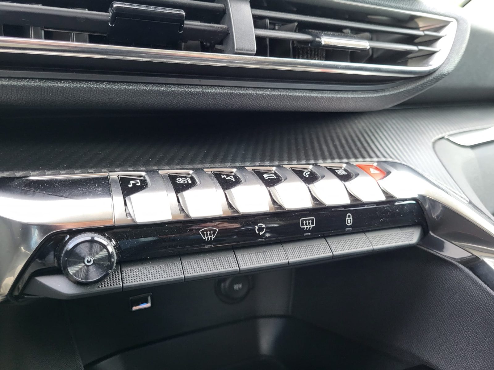 2022 Peugeot 3008 — fotografija 22