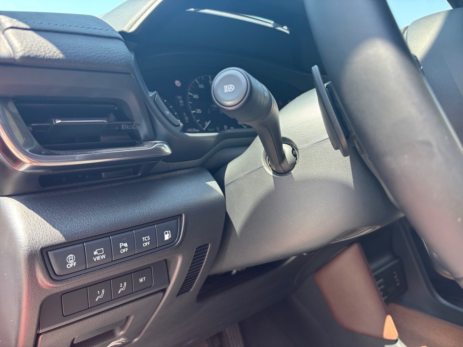 2024 Mazda MX-30 — fotografija 28