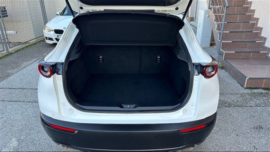2021 Mazda CX-30 — fotografija 25