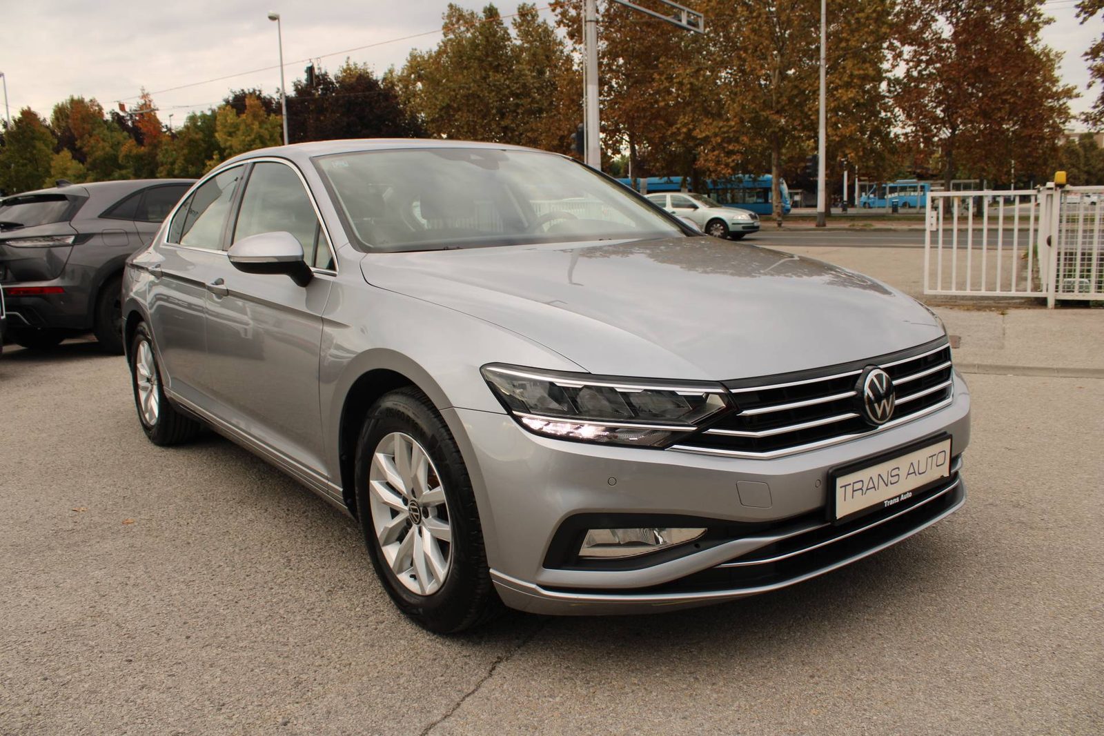 2022 Volkswagen Passat — fotografija 3