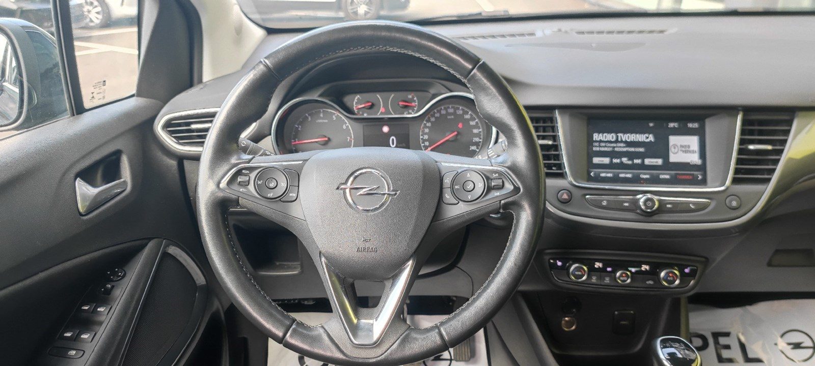 2023 Opel Crossland — fotografija 17