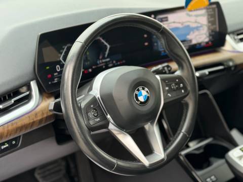 2023 BMW Serija 2 — sličica 16