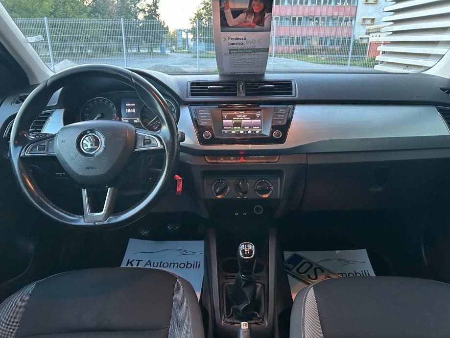 2018 Škoda Fabia — fotografija 13