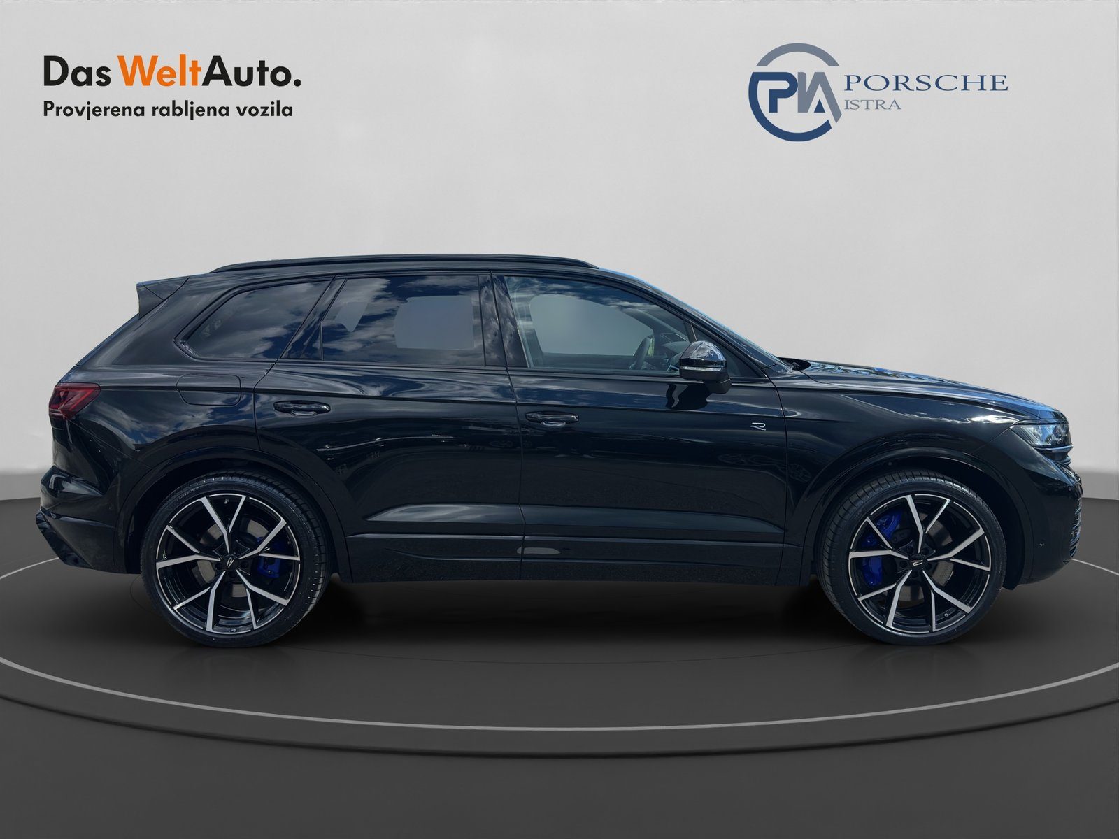 2025 Volkswagen Touareg — fotografija 4