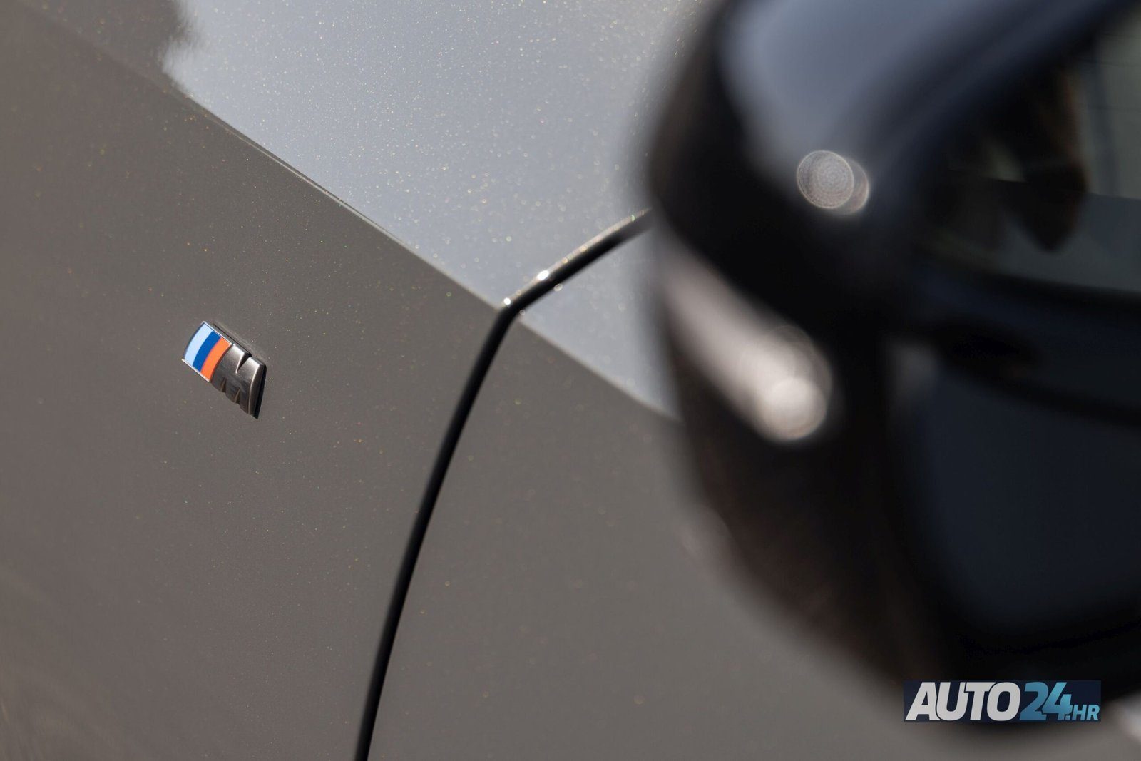 2020 BMW Serija 3 M340i — fotografija 14