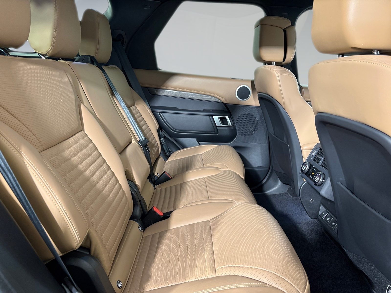 2022 Land Rover Discovery — fotografija 22