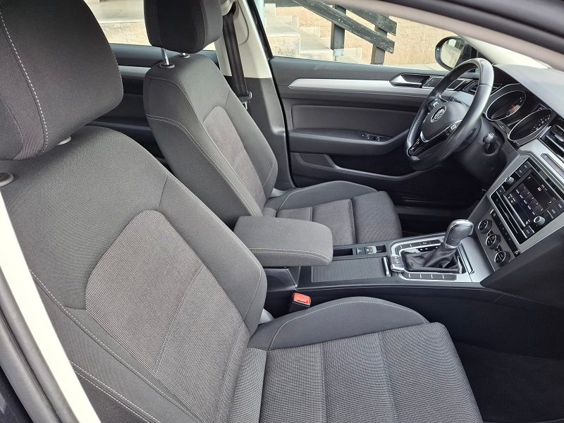 2019 Volkswagen Passat — fotografija 10