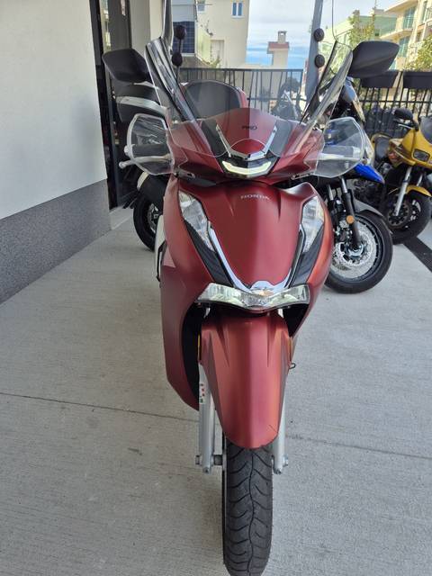 2022 Honda SH350 — sličica 2