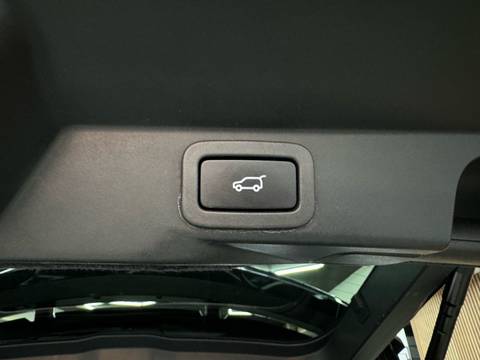 2017 Land Rover Range Rover Sport — sličica 17