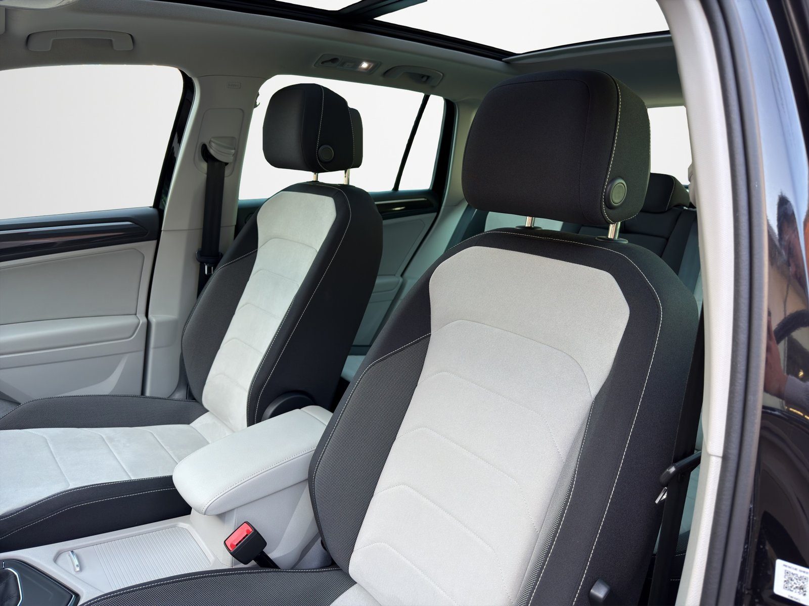 2023 Volkswagen Tiguan — fotografija 8