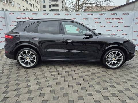2021 Porsche Cayenne — sličica 5