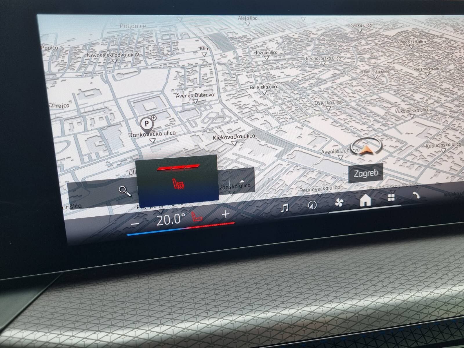 2025 BMW Serija 4 M Sport — fotografija 25