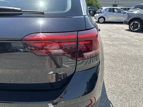 2023 Volkswagen T-Roc — sličica 14