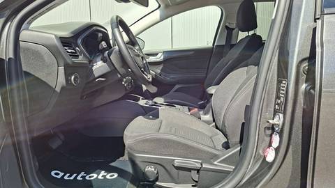 2021 Ford Focus — sličica 6