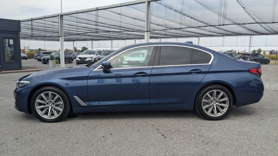 2022 BMW Serija 5 — fotografija 9