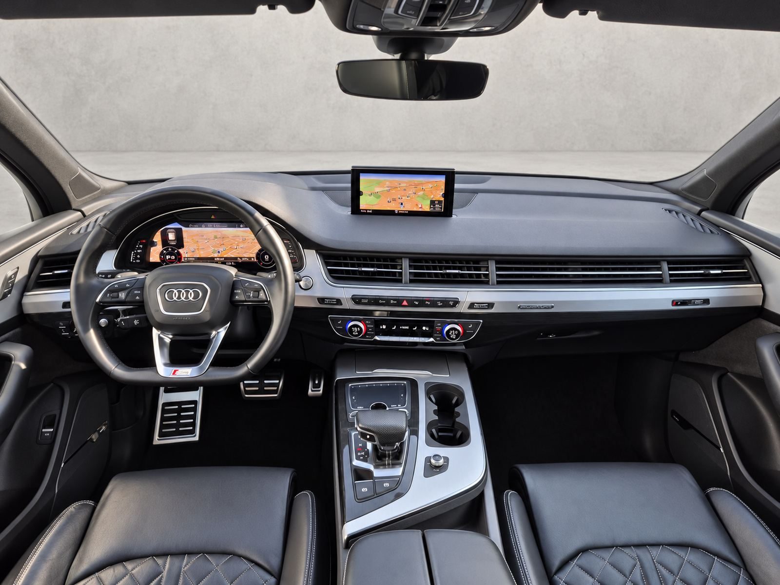 2017 Audi Q7 S line — fotografija 12