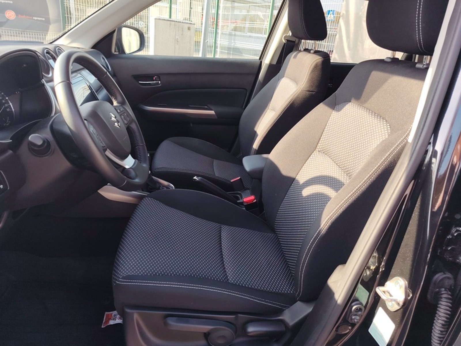 2026 Suzuki Vitara — fotografija 8