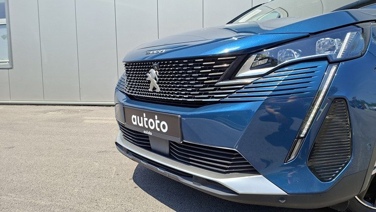 2021 Peugeot 5008 — fotografija 28