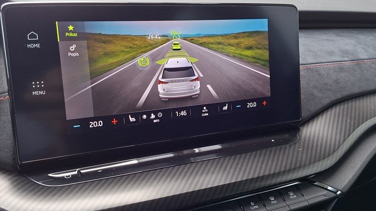 2021 Škoda Octavia — fotografija 16