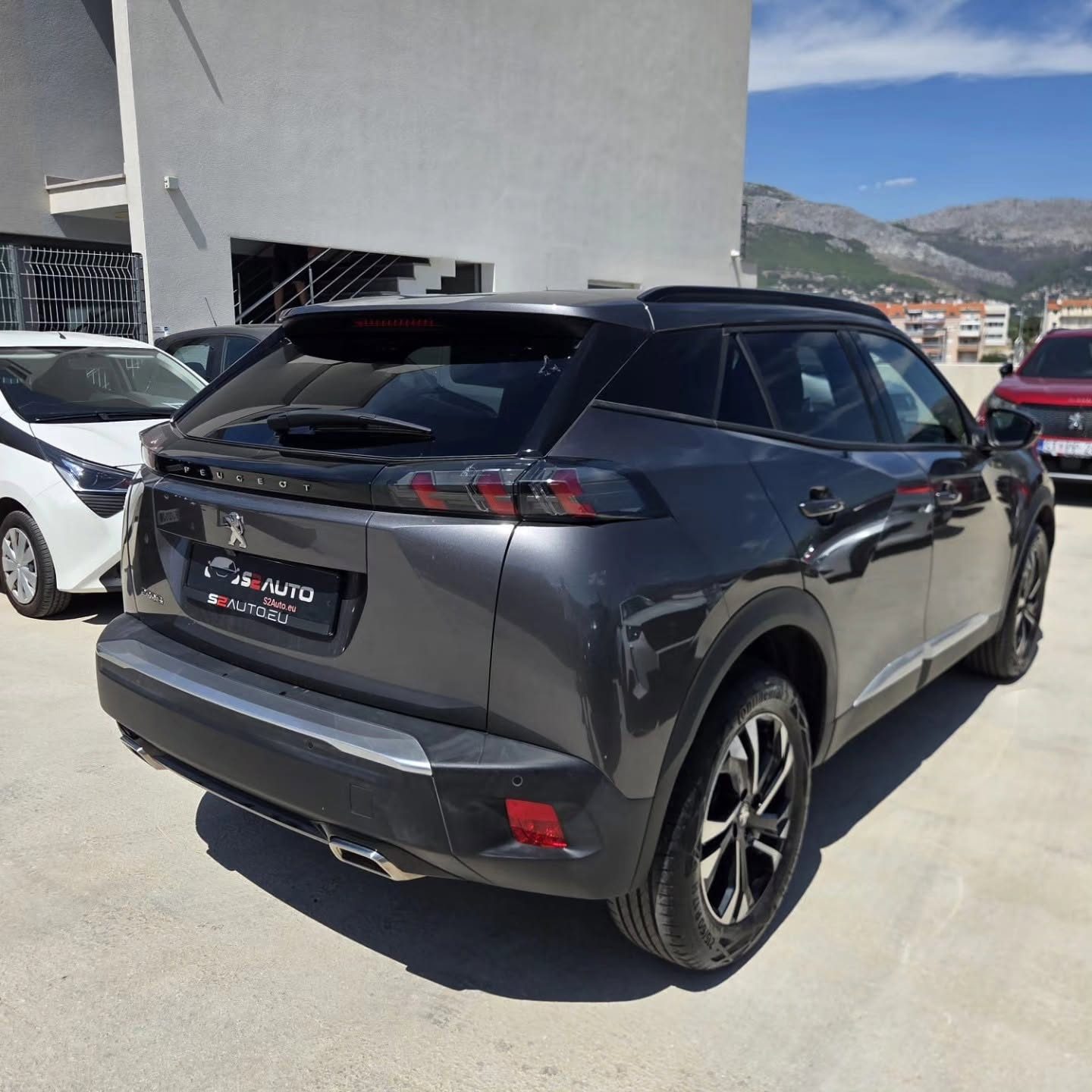 2023 Peugeot 2008 — fotografija 5