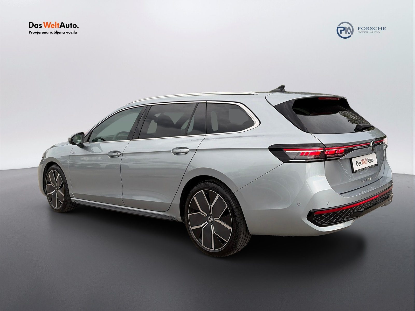 2025 Volkswagen Passat R-Line — fotografija 3