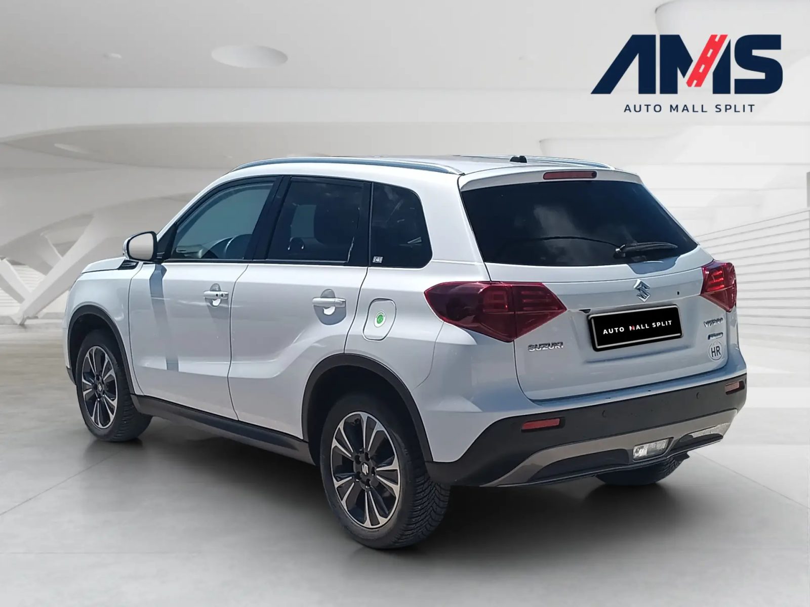 2023 Suzuki Vitara — fotografija 3