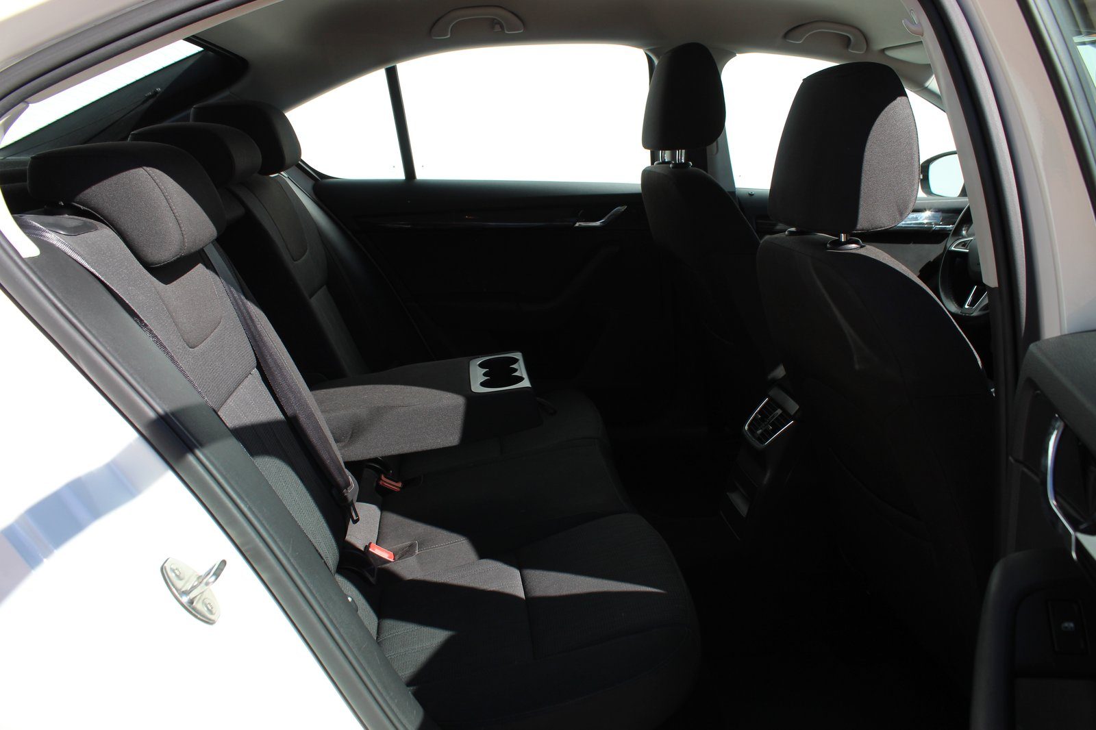 2017 Škoda Octavia — fotografija 11