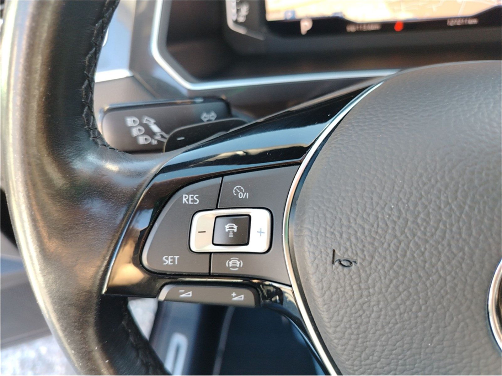 2020 Volkswagen Tiguan — fotografija 16
