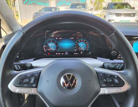 2021 Volkswagen Golf VIII — sličica 11
