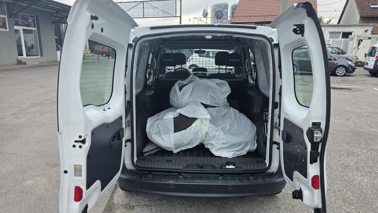 2021 Renault Kangoo Express — fotografija 7