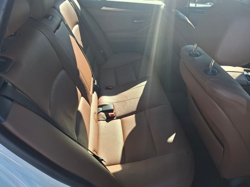 2016 BMW Serija 5 — fotografija 10