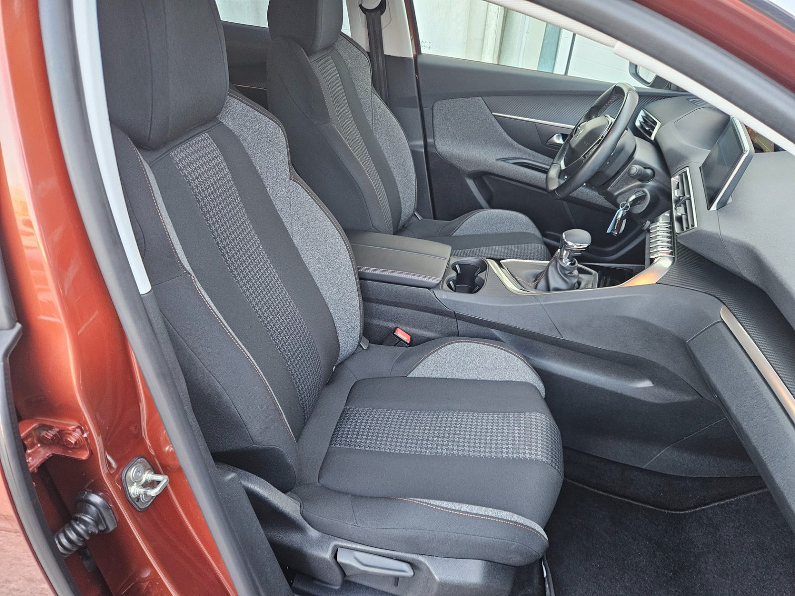 2018 Peugeot 3008 — fotografija 8