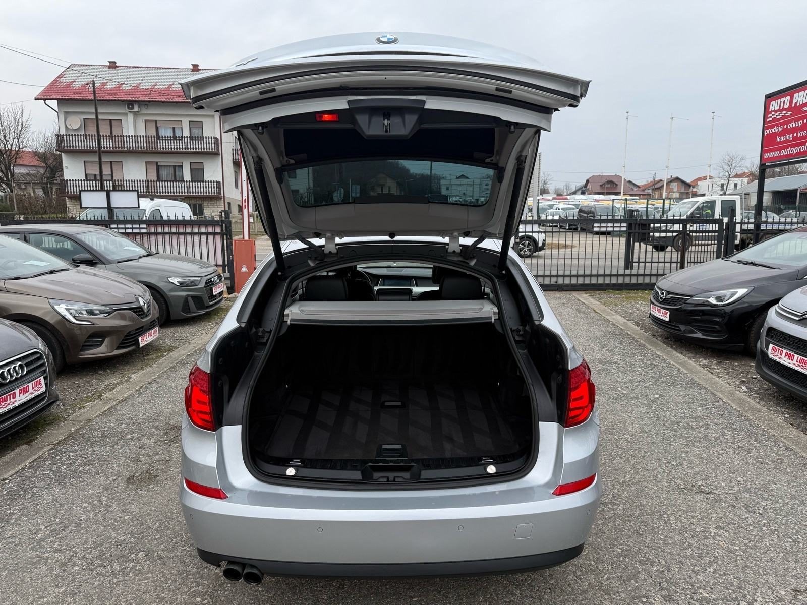 2009 BMW Serija 5 — fotografija 20