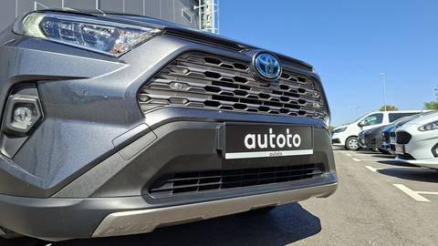 2022 Toyota RAV4 — sličica 25