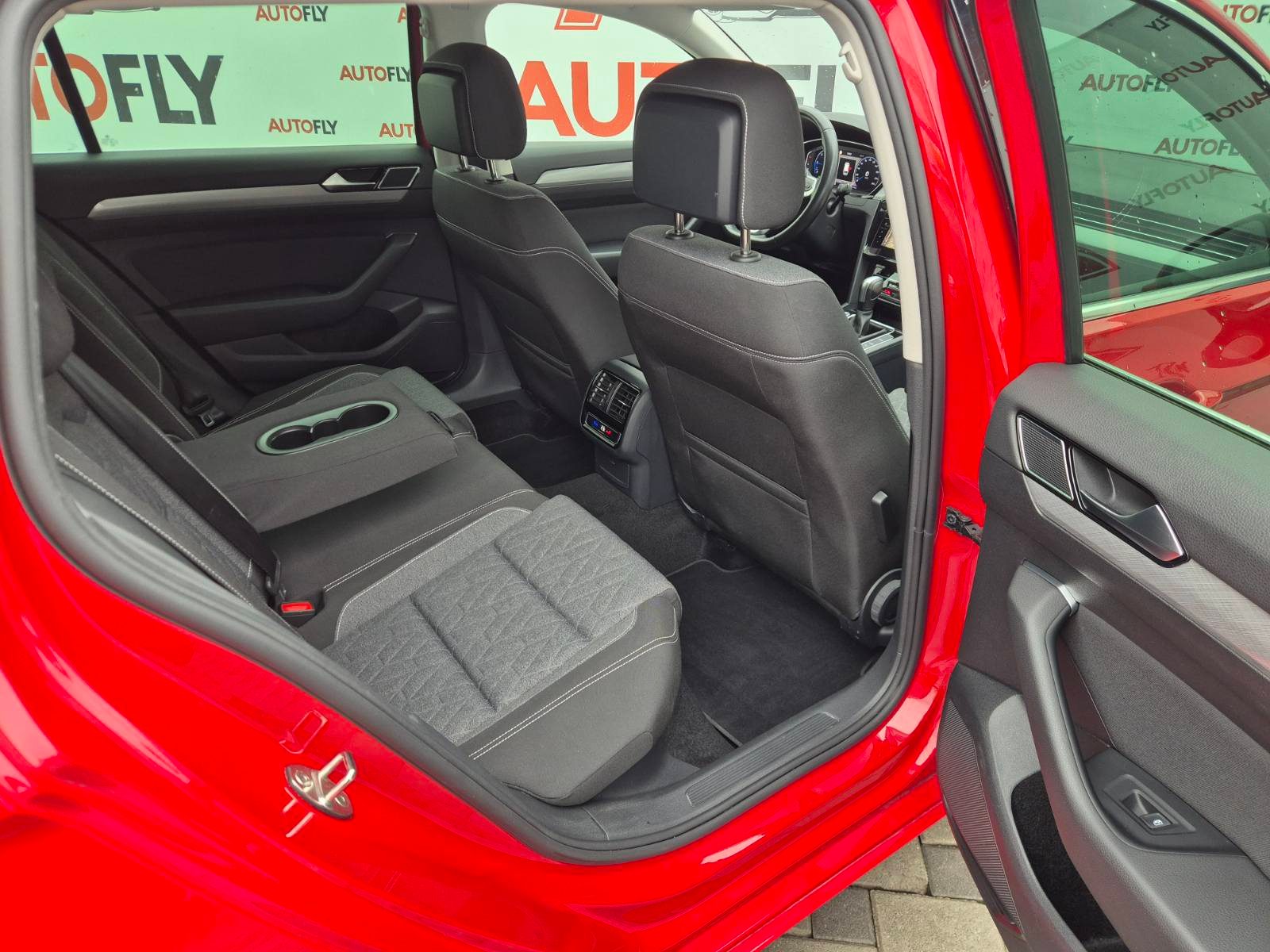 2023 Volkswagen Passat Variant — fotografija 15