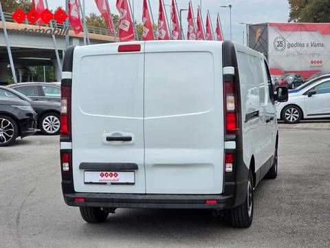 2021 Renault Trafic — sličica 3
