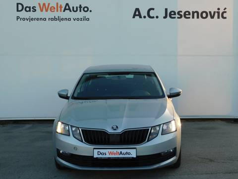 2017 Škoda Octavia — sličica 2