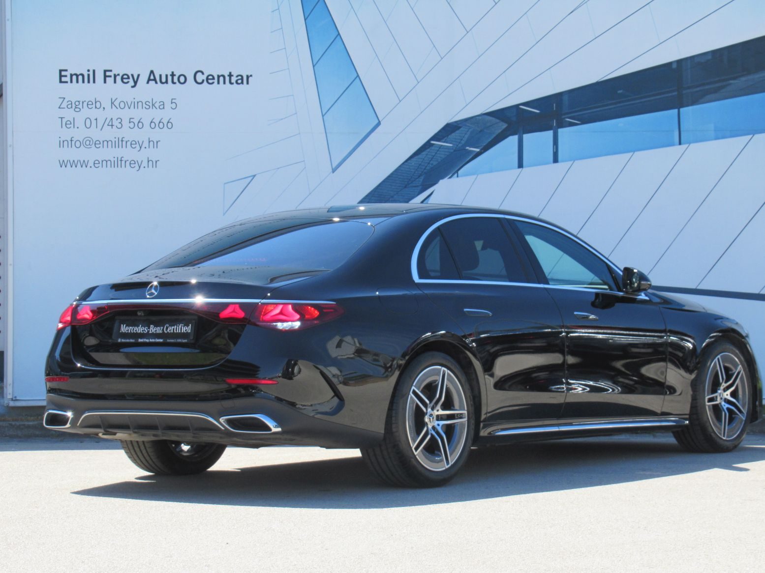 2025 Mercedes-Benz E-klasa AMG Line — fotografija 6