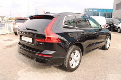 2022 Volvo XC60 — sličica 5