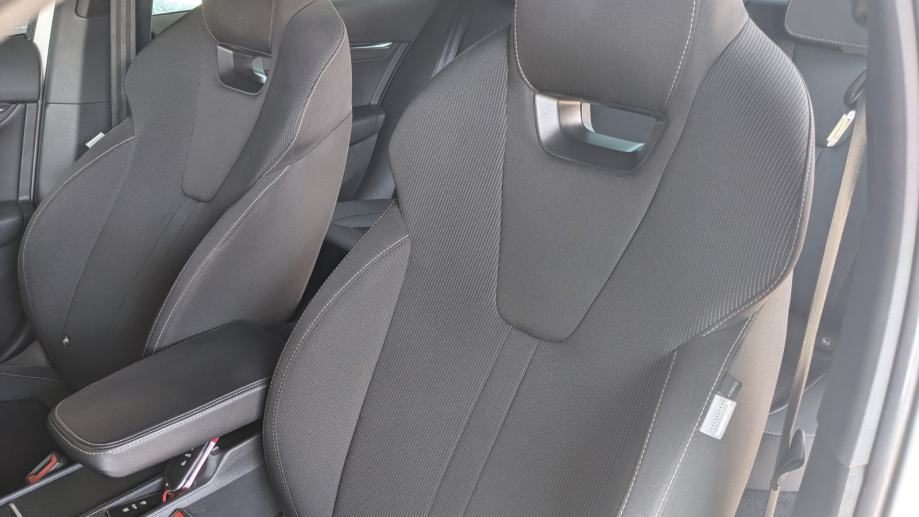 2021 Škoda Octavia — fotografija 14