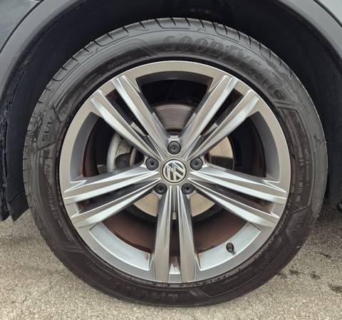 2018 Volkswagen Tiguan — sličica 19