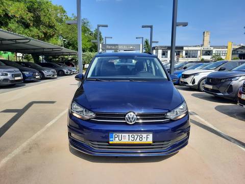 2019 Volkswagen Touran — sličica 8