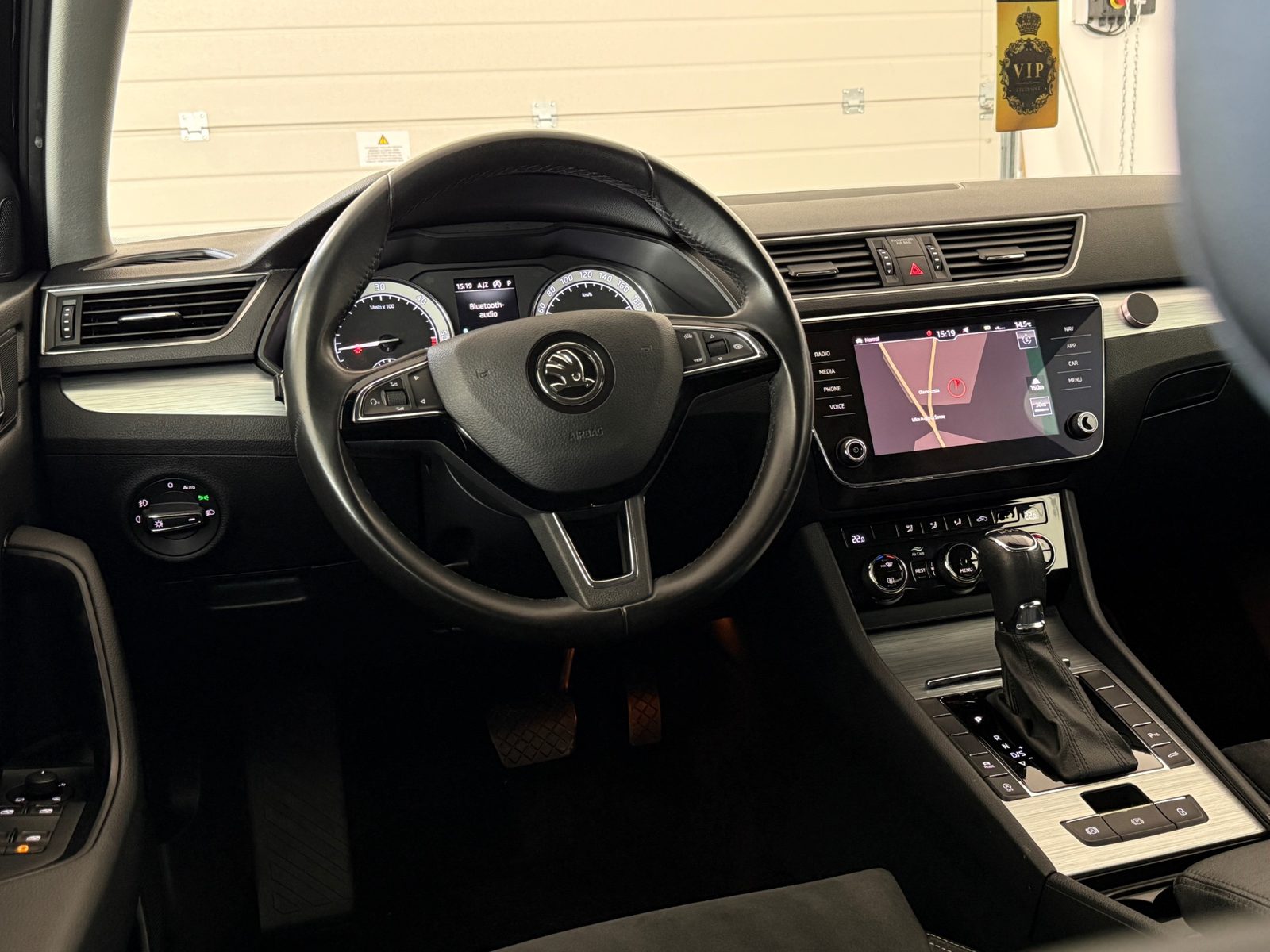 2020 Škoda Superb — fotografija 10