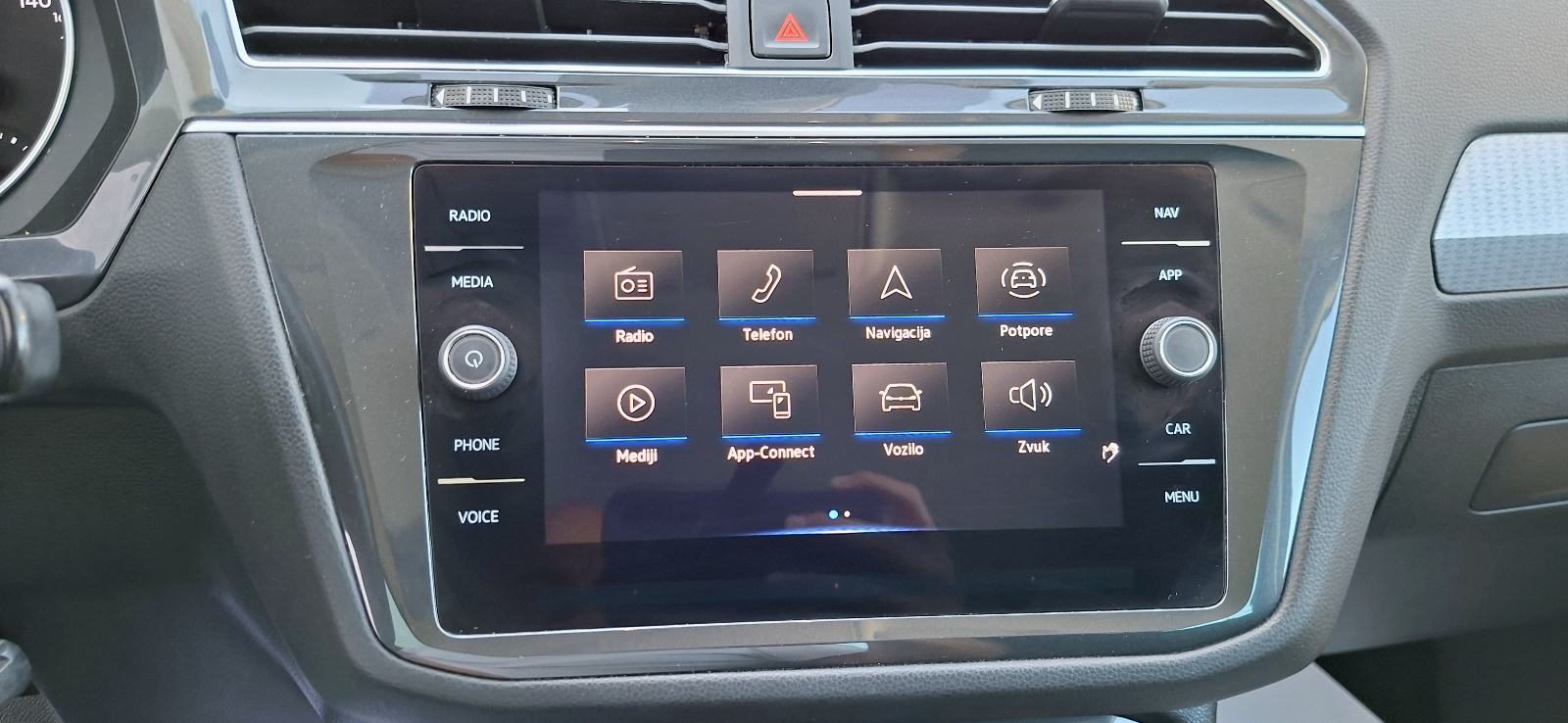 2022 Volkswagen Tiguan — fotografija 17