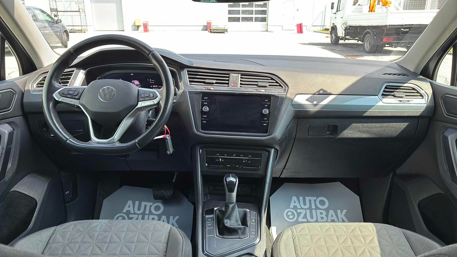 2022 Volkswagen Tiguan — fotografija 11