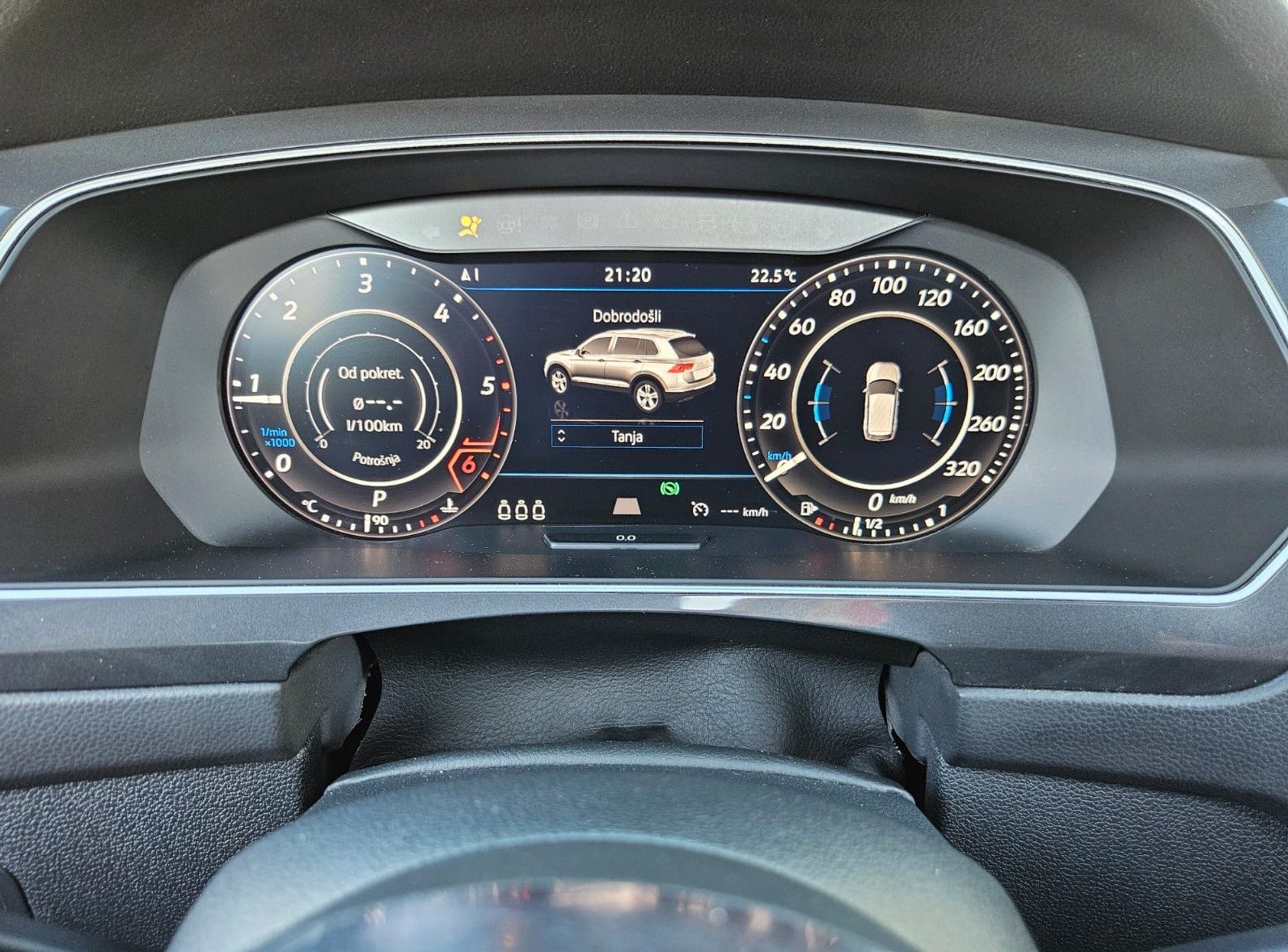 2018 Volkswagen Tiguan R-Line — fotografija 15